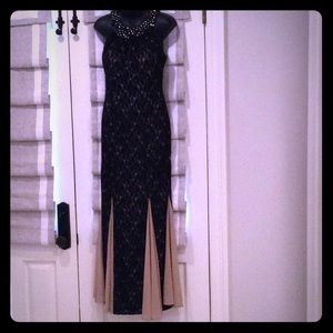 Cachet Ladies party/cocktail/MOB/ball gown Size 6